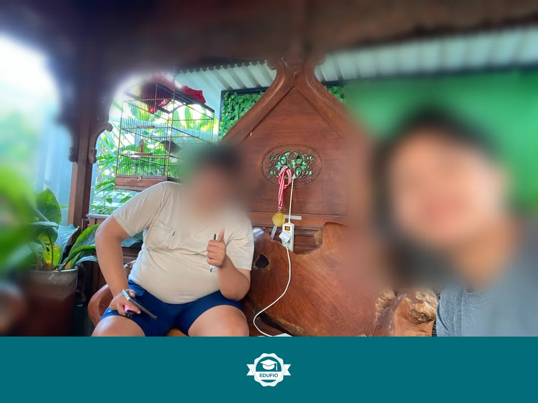 Momen sesi les biologi Jogja sedang berlangsung