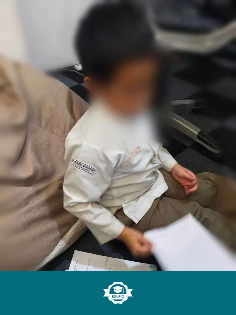 Siswa mengikuti les bahasa jawa Jogja bersama tutor Edufio