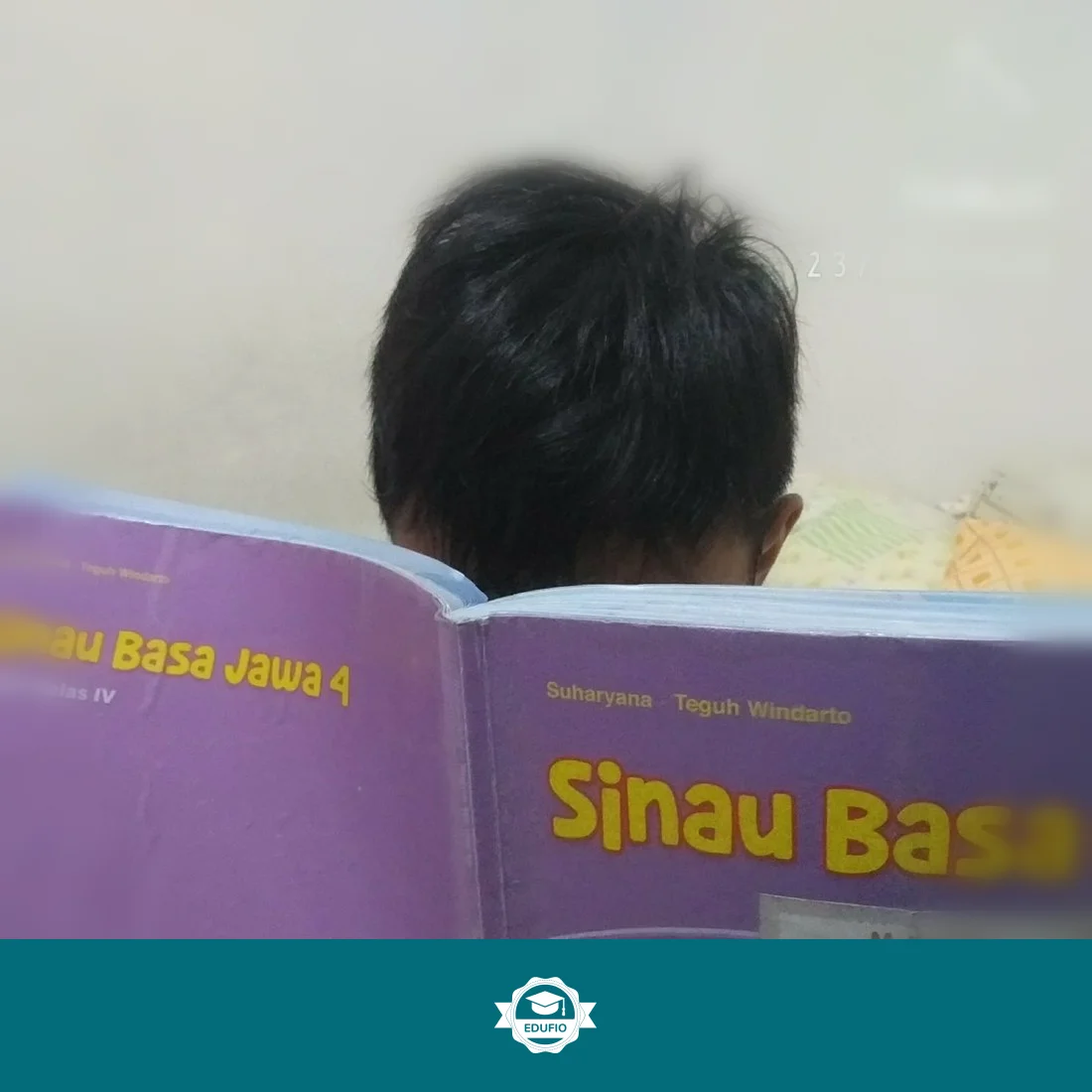 Galeri kelas les bahasa jawa Jogja: siswa bersama tutor Edufio