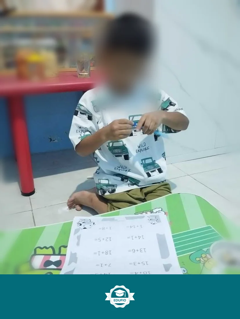 Tutor Edufio mendampingi siswa di kelas les calistung Bantul