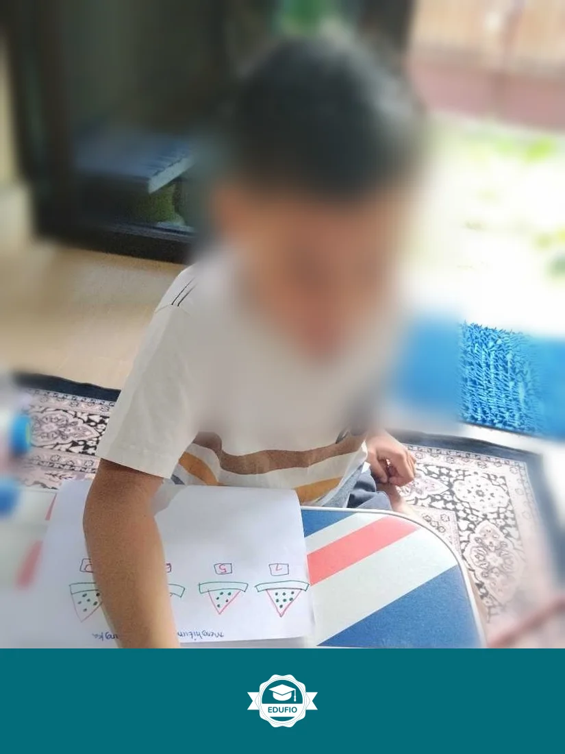 Momen sesi les calistung Jogja sedang berlangsung
