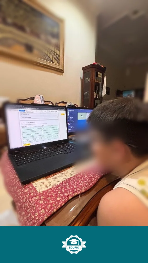 Tutor Edufio mendampingi siswa di kelas les bahasa jerman Jogja