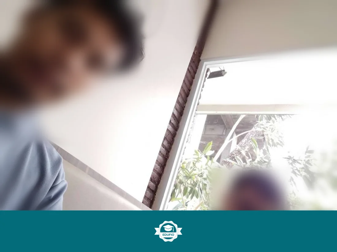 Momen sesi kursus pemrograman Jogja sedang berlangsung