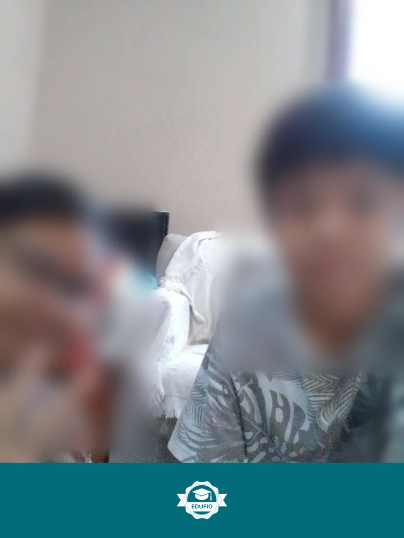 Galeri kelas les bahasa mandarin Jogja: siswa bersama tutor Edufio