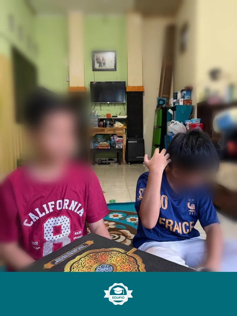 Tutor Edufio mendampingi siswa di kelas les mengaji Bantul