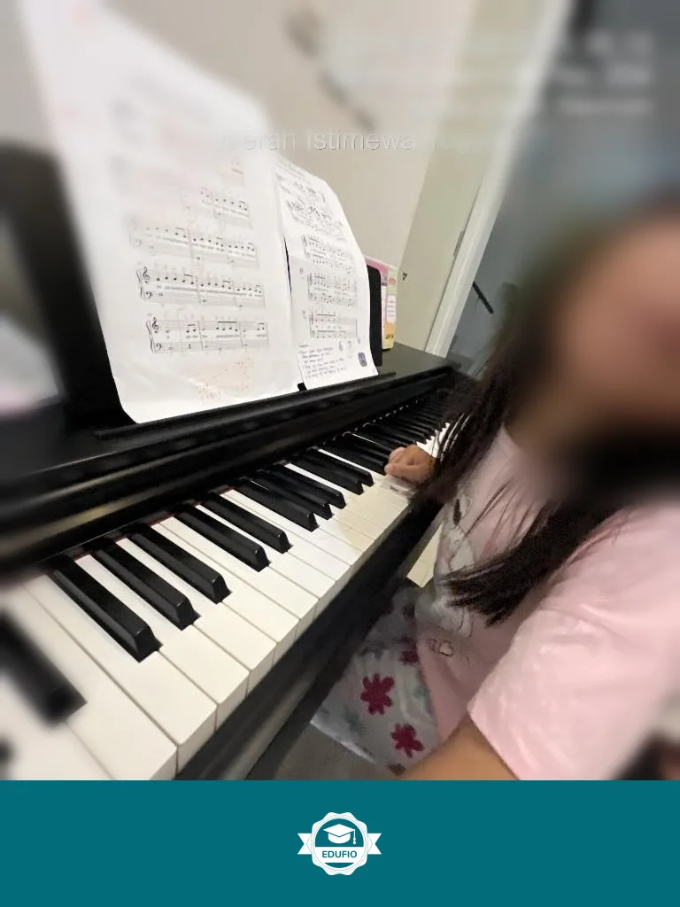Siswa mengikuti les piano Jogja bersama tutor Edufio