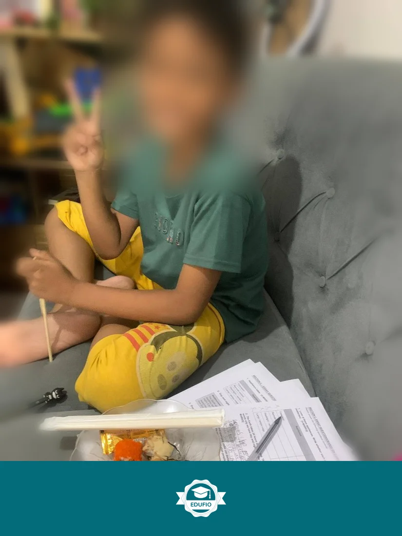 Siswa mengikuti les SD Jogja bersama tutor Edufio