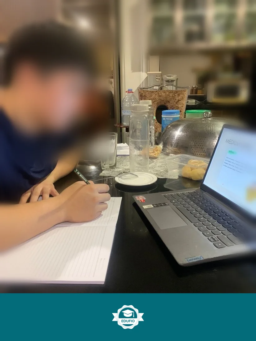 Galeri kelas les SMA Jogja: siswa bersama tutor Edufio