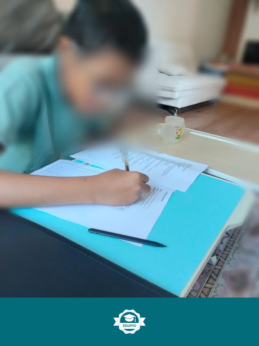 Galeri kelas les tes TKA jenjang SMP Jogja: siswa bersama tutor Edufio