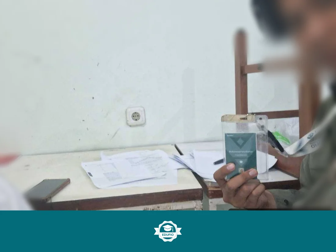 Momen sesi les TOEFL Jogja sedang berlangsung