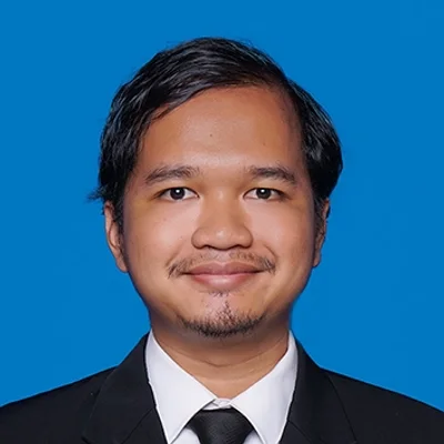 Tutor Edufio Akbar D., Teknik Mesin Institut Teknologi Sepuluh Nopember Surabaya, mengajar di Mergangsan