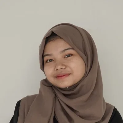 Bilqis N., Sastra Inggris · UNY — tutor les TOEFL Jogja Edufio