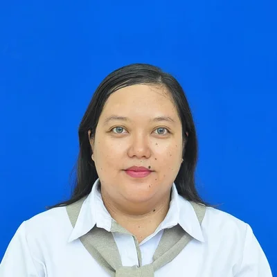 Tutor Edufio Bonieta K., Bahasa dan Sastra Indonesia Sanata Dharma, mengajar di Pandak