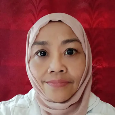 Tutor Edufio Heni M., Pembangunan Sosial dan Kesejahteraan UGM, mengajar di Imogiri