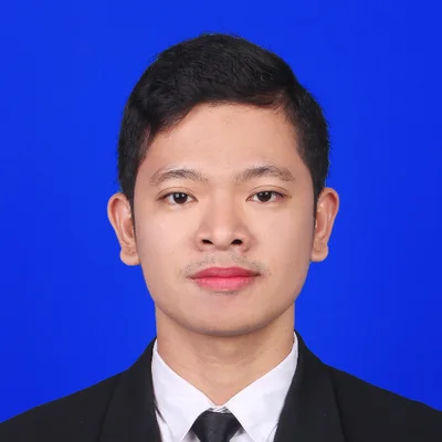 Tutor Edufio Izud A., Akuntansi Politeknik YKPN, mengajar di Ngaglik