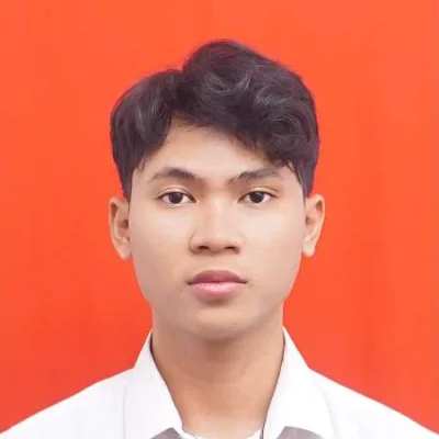 Tutor Edufio Raden D., Manajemen UNY, mengajar di Ngaglik